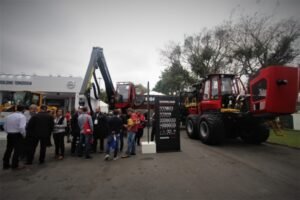 Foto — Associação Catarinense de Empresas Florestais (ACR)
