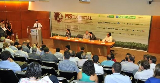 Foto — Associação Catarinense de Empresas Florestais (ACR)