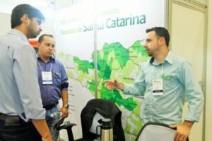 Foto — Associação Catarinense de Empresas Florestais (ACR)