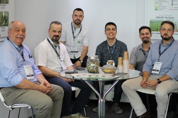 Foto — Associação Catarinense de Empresas Florestais (ACR)