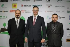 Foto — Associação Catarinense de Empresas Florestais (ACR)