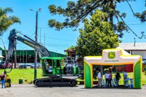 Foto — Associação Catarinense de Empresas Florestais (ACR)