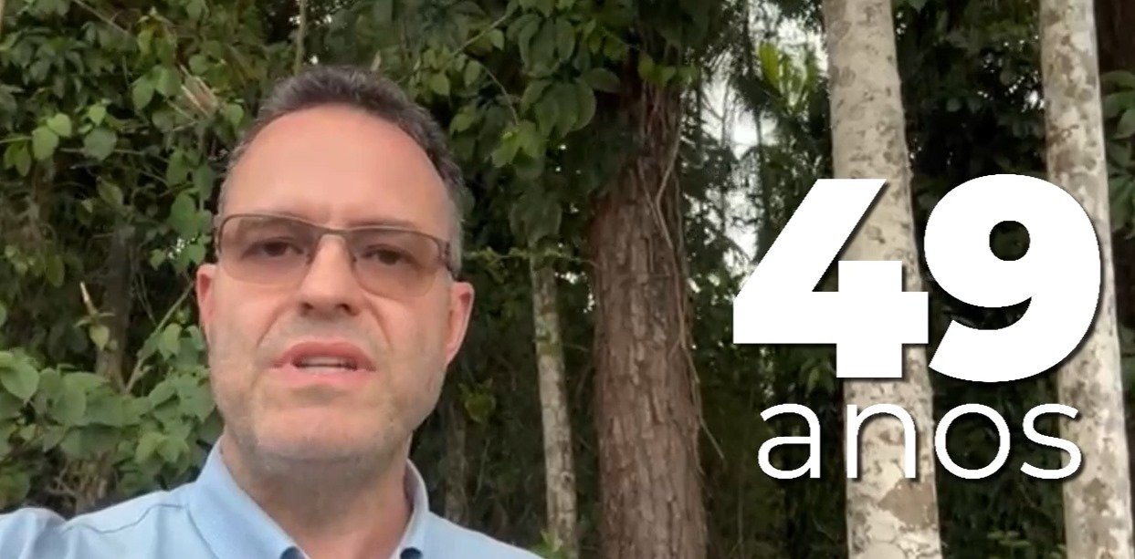 ACR 49 anos